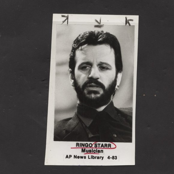 ORIGINAL AP ASSOCIATED PRESS FILE PHOTO OF BEATLES RINGO STARR RARE - Picture 1 of 1